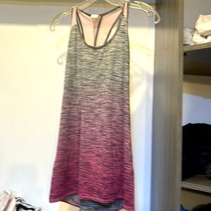 Reebok Sleeveless Cross Back Workout Top